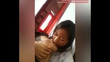 Bokep Indonesian Teens Kissing